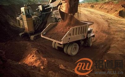 多米尼加斯门德思矿业计划恢复向中国出口铝土矿